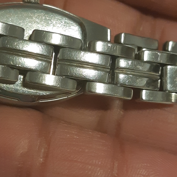 Vintage,  Ladies Fossil Watch, Silver Tone, 6" Long, - Picture 7 of 9